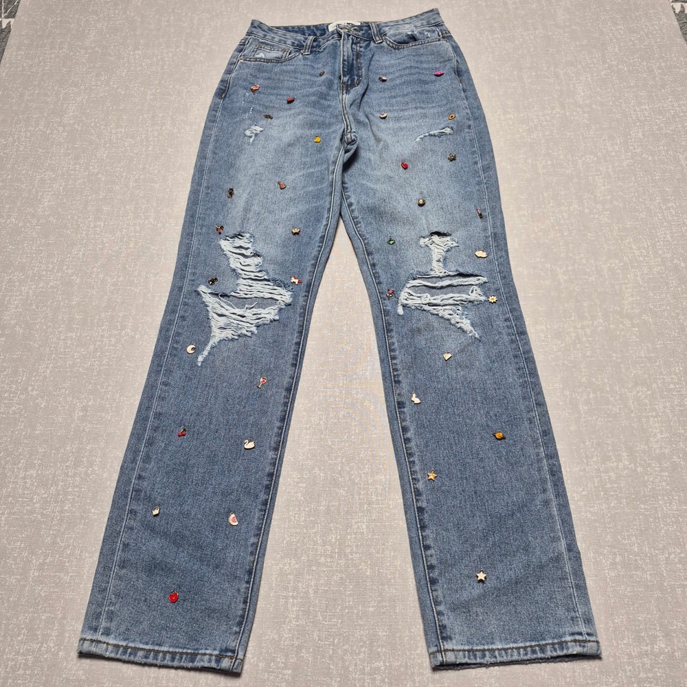 Fashion Nova Distressed Charm Embellished Straight Leg Jeans Light Wash Size 5
